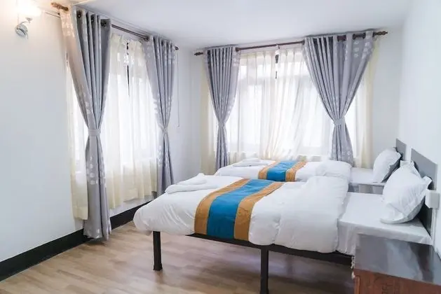 Basic Tek Büyük veya İki Ayrı Yataklı Oda, 1 Tek Kişilik Yatak, Sigara İçilmez