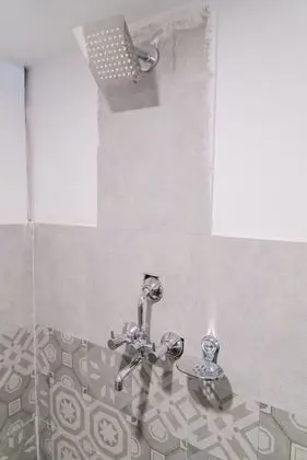 Deluxe Tek Büyük Yataklı Oda, 1 Büyük (Queen) Boy Yatak, Sigara İçilmez, Köşe