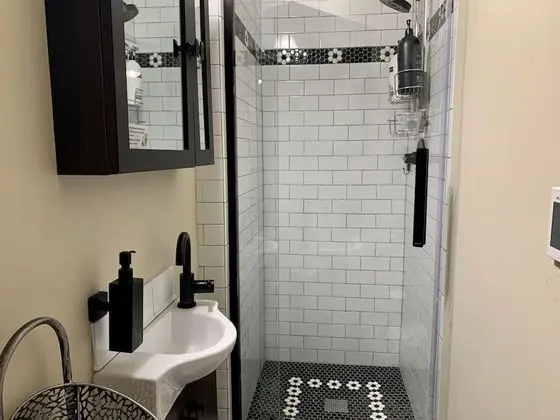Ev, Birden Çok Yatak, Veranda, Bahçe Manzaralı (320 E Plum St.)