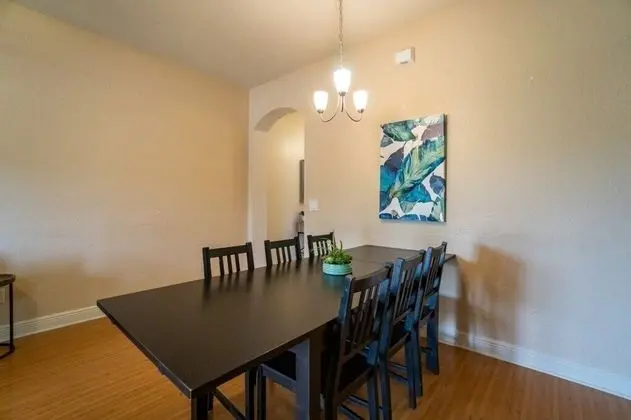 Daire (3214 Royal Palm -CHECK OUT NEW LOWER )