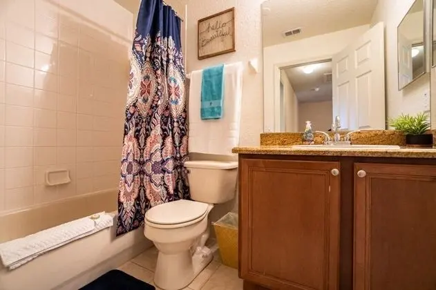 Daire (3214 Royal Palm -CHECK OUT NEW LOWER )