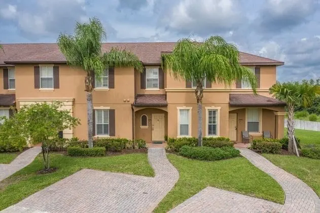 Daire (3214 Royal Palm -CHECK OUT NEW LOWER )