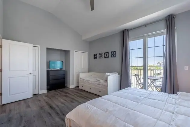 Apart Daire (3258 Little Harbor)