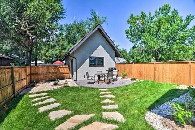 Ev, Birden Çok Yatak, Veranda, Bahçe Manzaralı (327 N. Loomis Ave*)