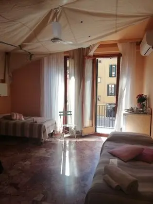 Ortak Ranzalı Oda, Karma Ranzalı Oda