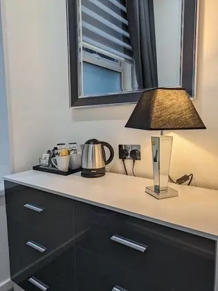 Deluxe Tek Büyük Yataklı Oda, Banyolu/Duşlu