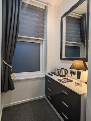 Deluxe Tek Büyük Yataklı Oda, Banyolu/Duşlu