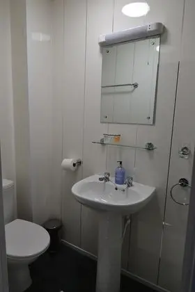 Deluxe Tek Büyük Yataklı Oda, Banyolu/Duşlu