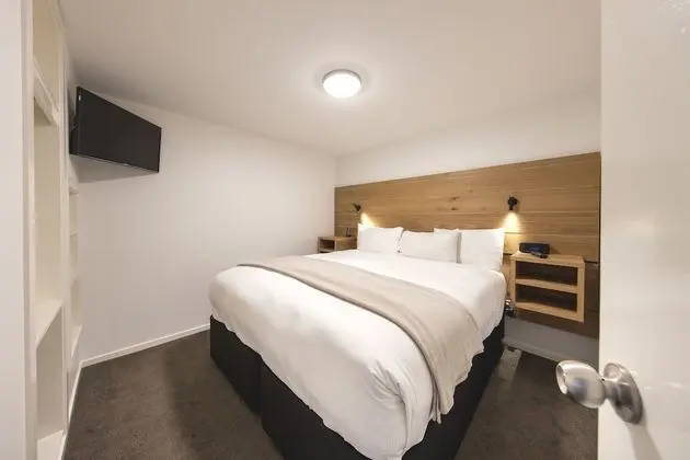 Apart Daire, 1 Yatak Odası, Balkon, Göl Manzaralı