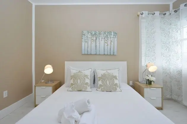 Comfort Oda, 1 Büyük (Queen) Boy Yatak