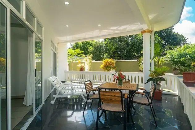 Apart Daire, Bahçe Manzaralı