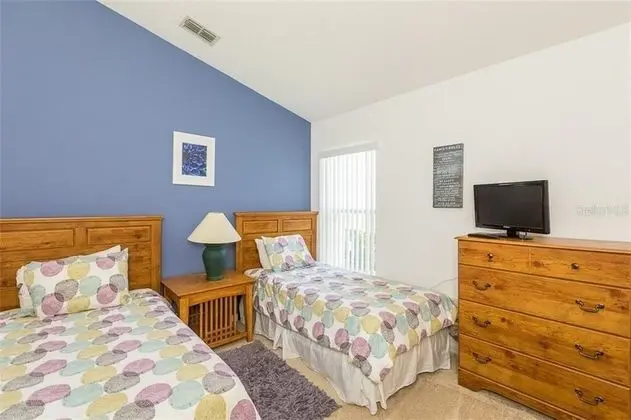 Ev (345 West Haven)