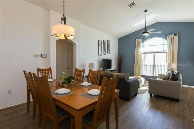 Ev (345 West Haven)