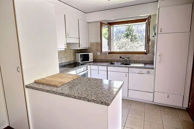 Apart Daire, 2 Yatak Odası, Şömine