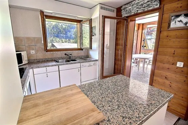 Apart Daire, 2 Yatak Odası, Şömine