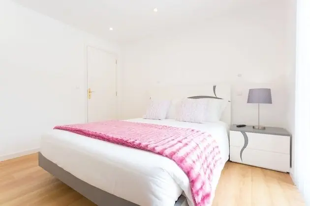 Family Apart Daire, 2 Yatak Odası, Havuz Kullanımı, Havuz Manzaralı (2)