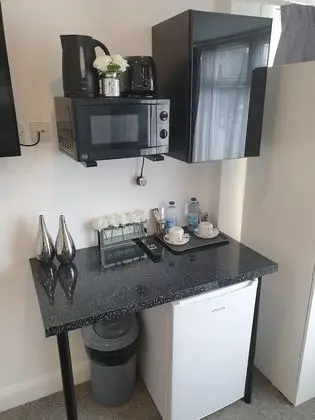 Deluxe Üç Kişilik Oda, Ortak Banyo (Room 1)