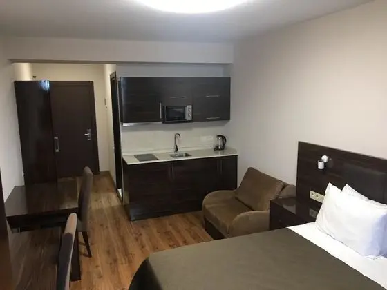 Deluxe Stüdyo