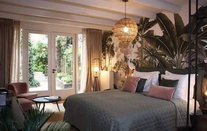 Comfort Tek Büyük Yataklı Oda, Teras, Bahçe Manzaralı