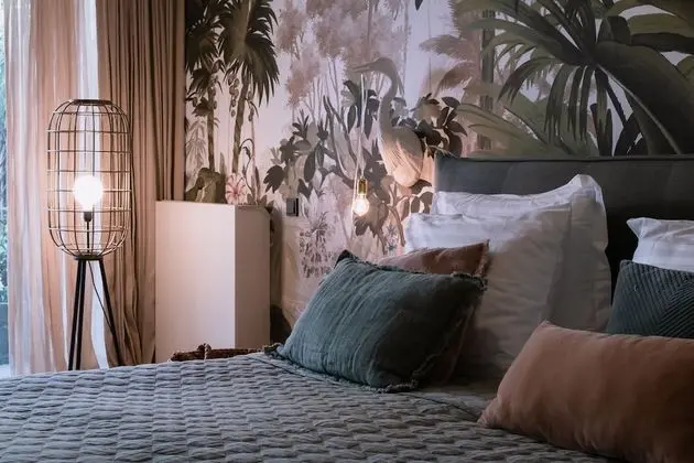 Comfort Tek Büyük Yataklı Oda, Teras, Bahçe Manzaralı