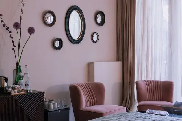 Comfort Tek Büyük Yataklı Oda, Teras, Bahçe Manzaralı
