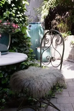 Comfort Tek Büyük Yataklı Oda, Teras, Bahçe Manzaralı