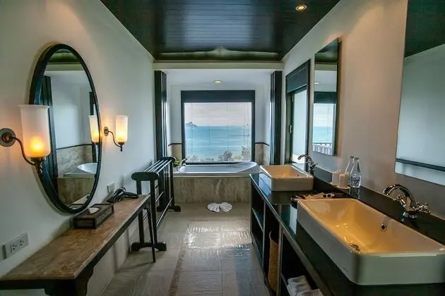 Deluxe Villa - Sea view