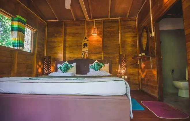 Family Dağ Evi, 1 Büyük (Queen) Boy Yatak, Sigara İçilmez