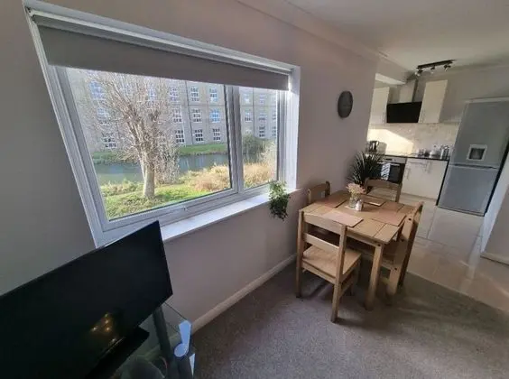 Apart Daire, Özel Banyo, Kanal Manzaralı