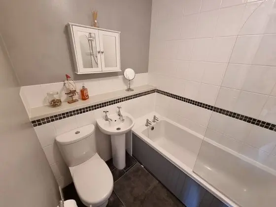 Apart Daire, Özel Banyo, Kanal Manzaralı