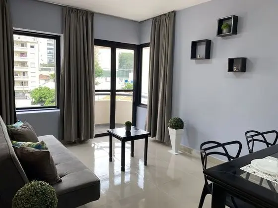 Deluxe Stüdyo, 1 Büyük (Queen) Boy Yatak (2)