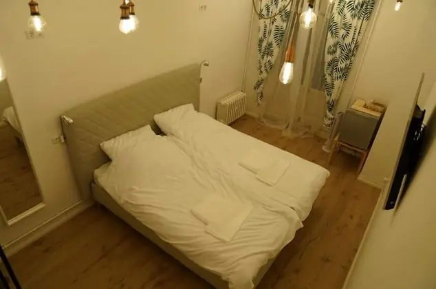 Comfort Oda (White)
