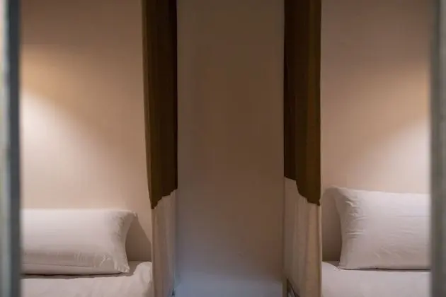 Ortak Ranzalı Oda, Sadece kadınlar için