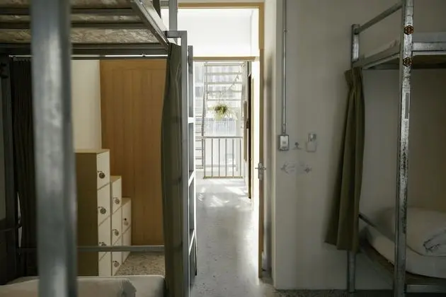 Ortak Ranzalı Oda, Sadece kadınlar için