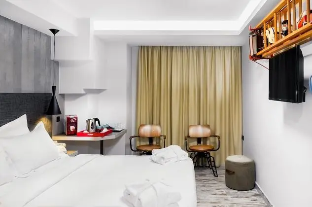 Standard Tek Büyük veya İki Ayrı Yataklı Oda