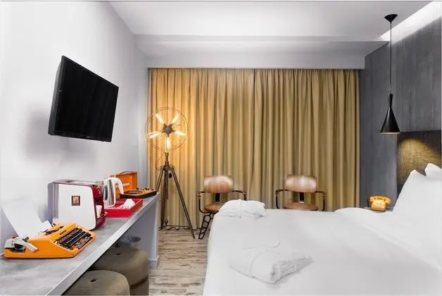 Standard Tek Büyük veya İki Ayrı Yataklı Oda