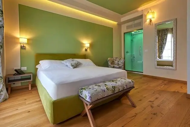 Comfort Süit, Vadi Manzaralı