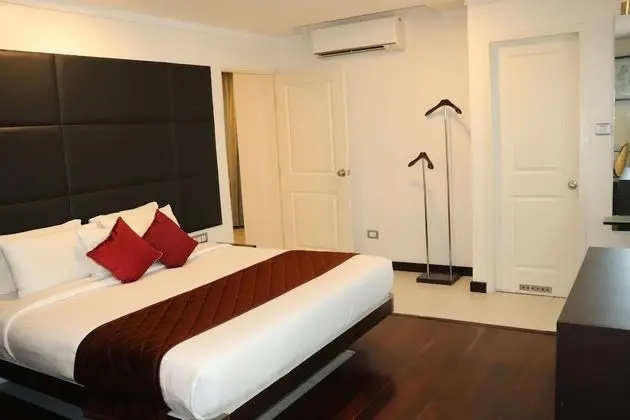 Executive Room