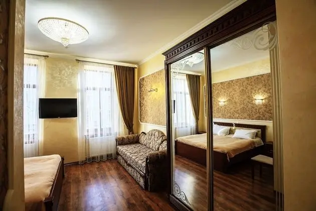 Junior Oda, 1 En Büyük (King) Boy Yatak, Şehir Manzaralı