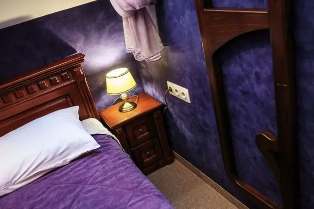 Standard Tek Büyük Yataklı Oda