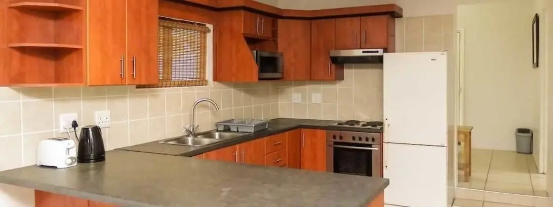 Room 04 (Cottage)