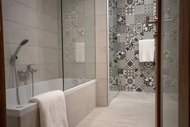 Deluxe Tek Büyük Yataklı Oda (3)