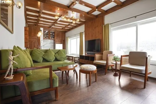 Deluxe Villa