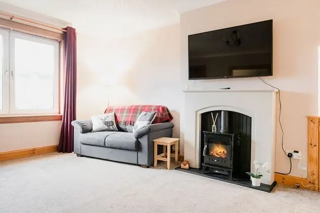 Ev (3 Bedrooms)