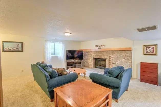 Ev (3 Bedrooms)