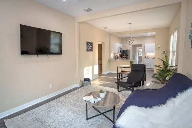 Ev (3 Bedrooms)