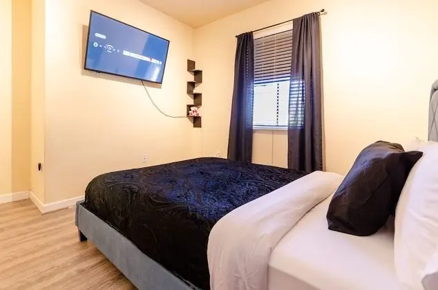Sıra Ev, 3 Yatak Odası (3 Bathrooms - 23910)