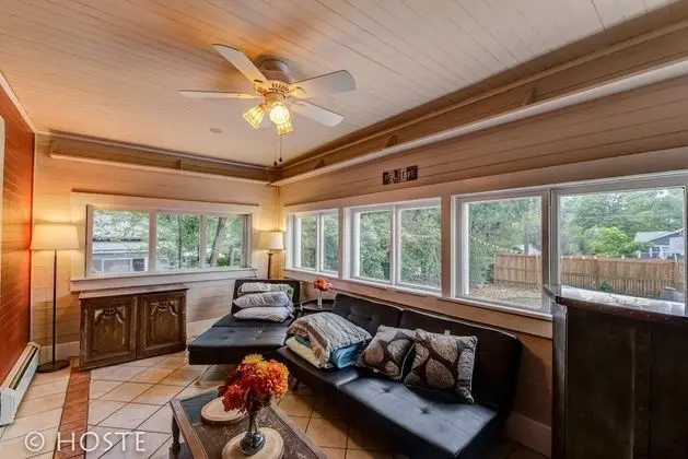 Ev (3 Bedrooms)