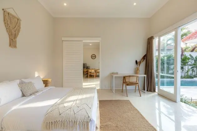 Luxury Villa, 3 Yatak Odası, Havuz Manzaralı