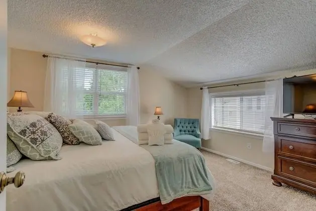 Ev (3 Bedrooms)